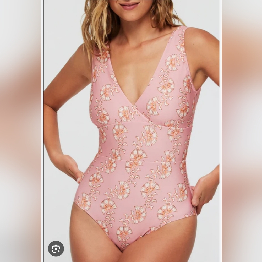 Hermoza Noni V-Neck Sculpting One-Piece Swimsuit in Fiori Size 8 Nwt New Floral - Picture 12 of 12
